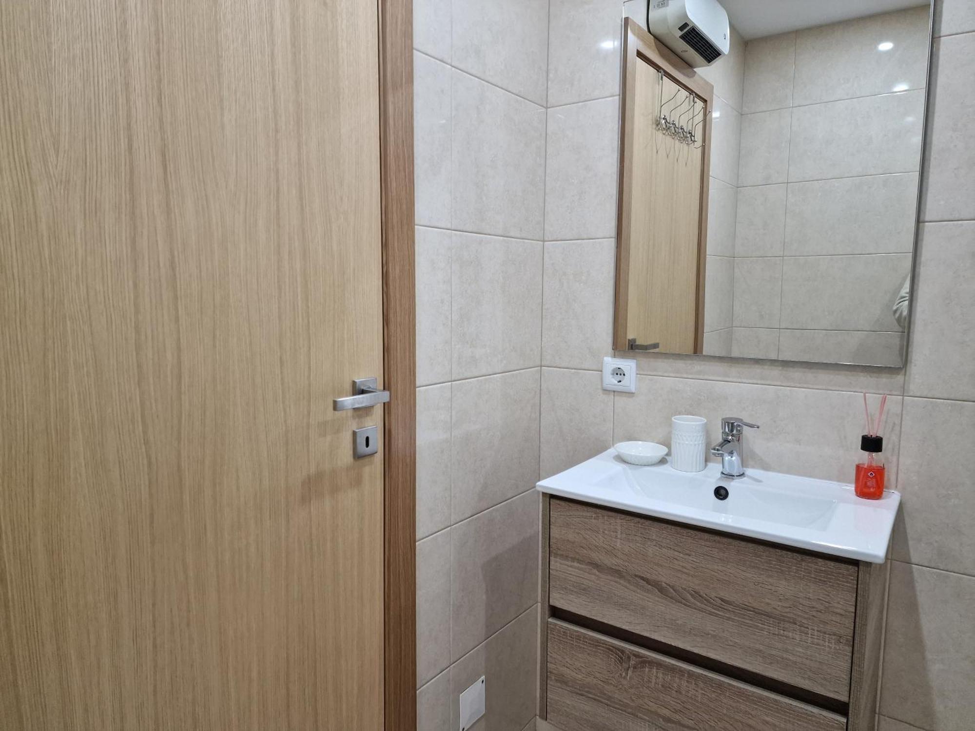 Cozy Apartment With Terrace, Air Cond, Free Parking, By Porto With Love Lda Exterior foto